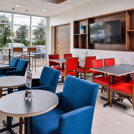 Holiday Inn Express & Suites - Siloam Springs By Ihg Kültér fotó